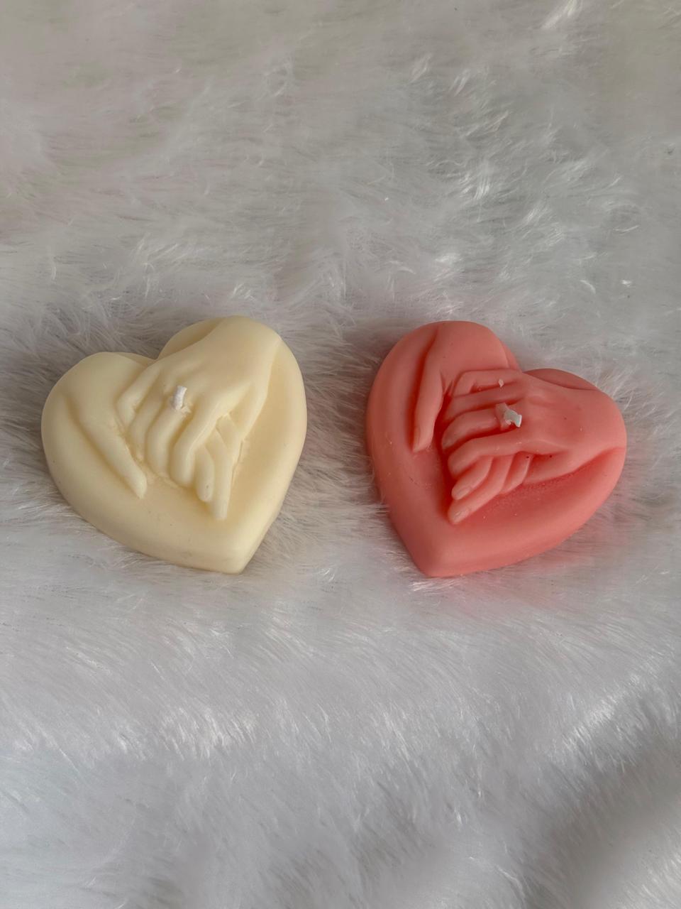 Earth Shells Holding Hands Heart Candle - Image 3