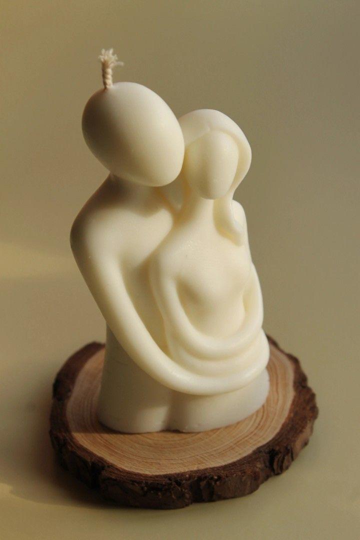 Earth Shells Romantic Embrace Couple Candle